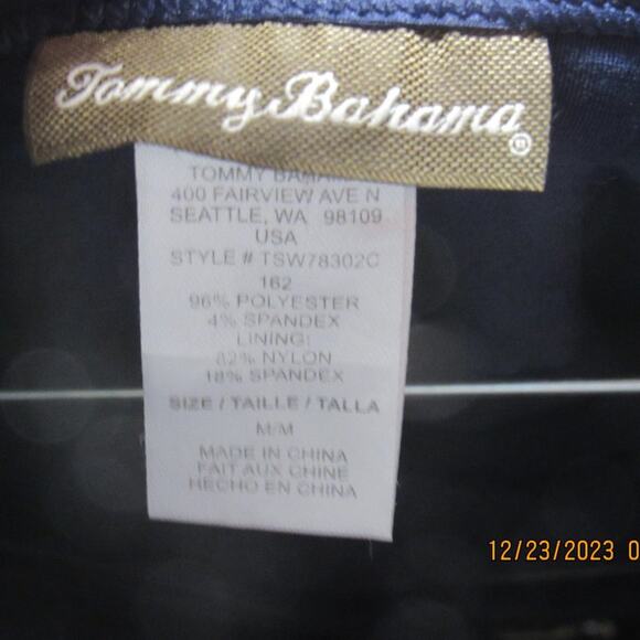 Sleek Navy Blue Dress – Medium, Floor-Length Elegance - Picture 9 of 9